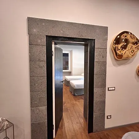 Fontana Di Trevi Luxury בית הארחה *