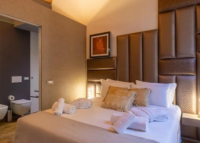 Fontana Di Trevi Luxury Гостевой дом 4*